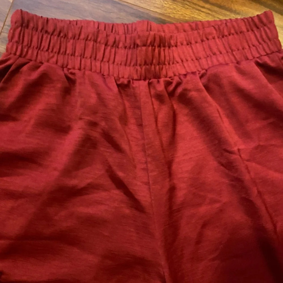 Red Cargo Pull-on Loose Pants Size Large 12/14 wide leg. Side pockets . - Picture 6 of 11